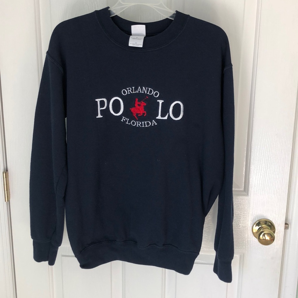 Women’s polo sweatshirt